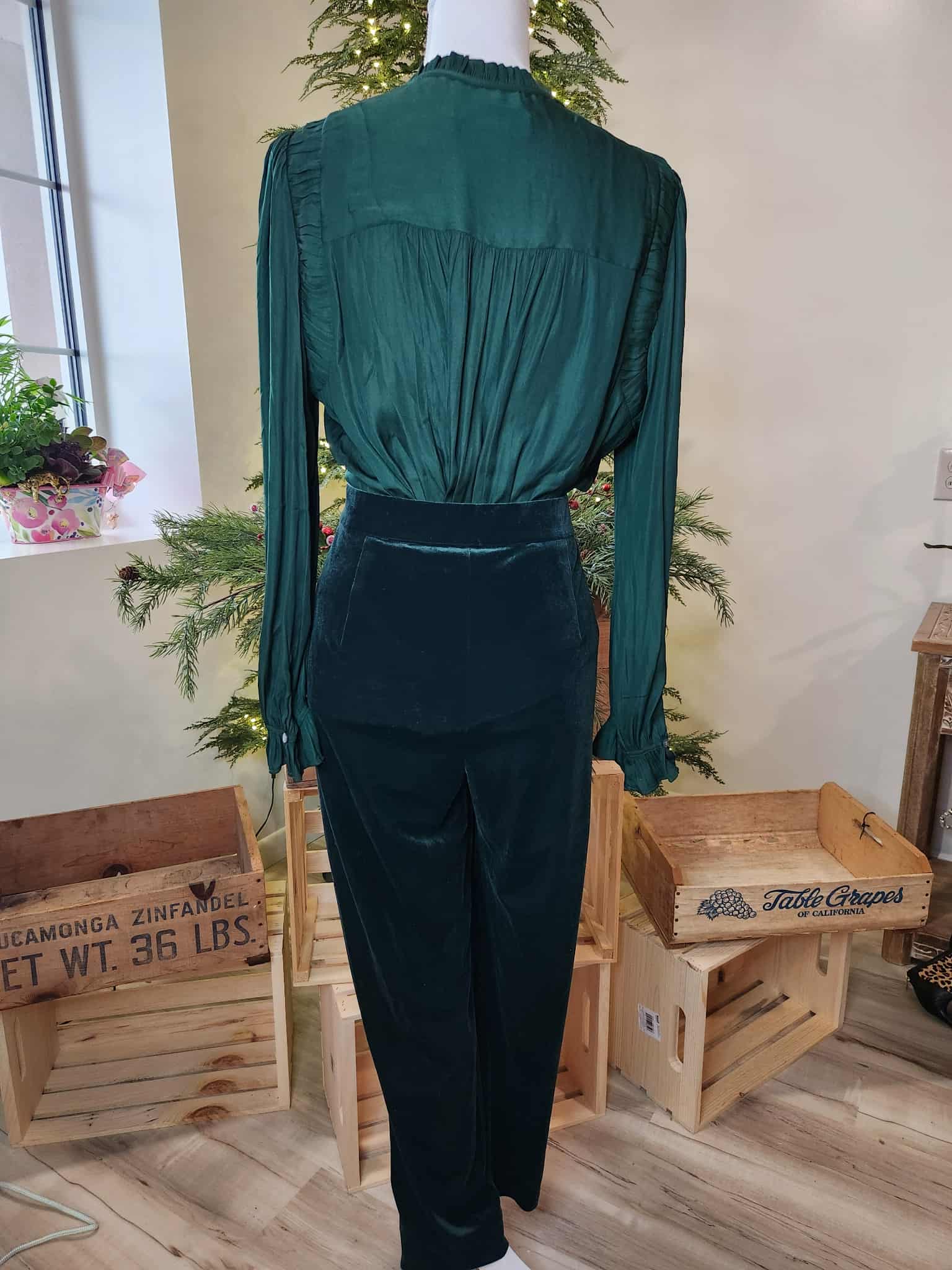 Editor Straight Ankle Velvet Pants by Express