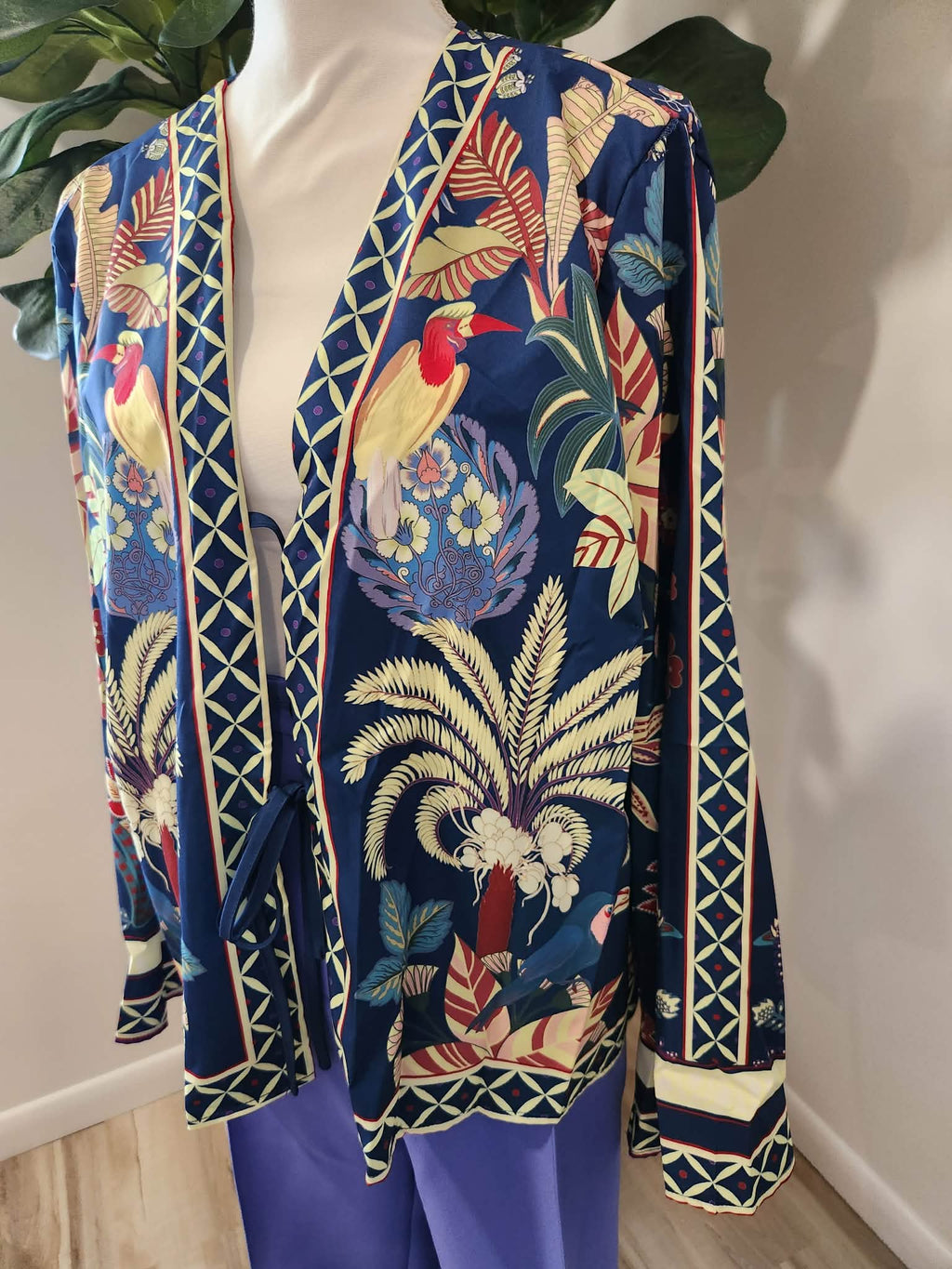 Tropical Chic Print Tie Front Topper - periwinkle