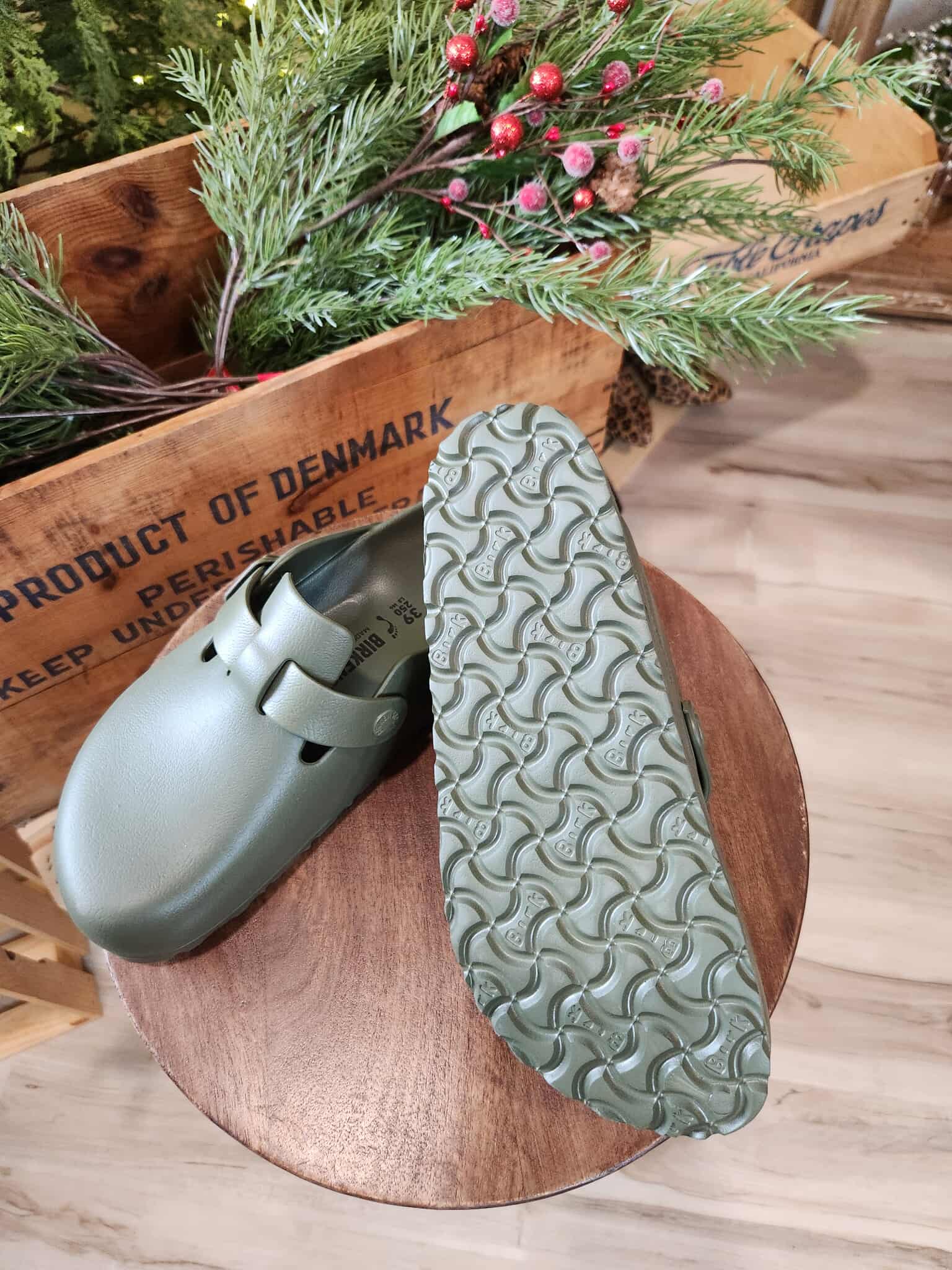 Birkenstock Boston Essentials EVA in Olive Green